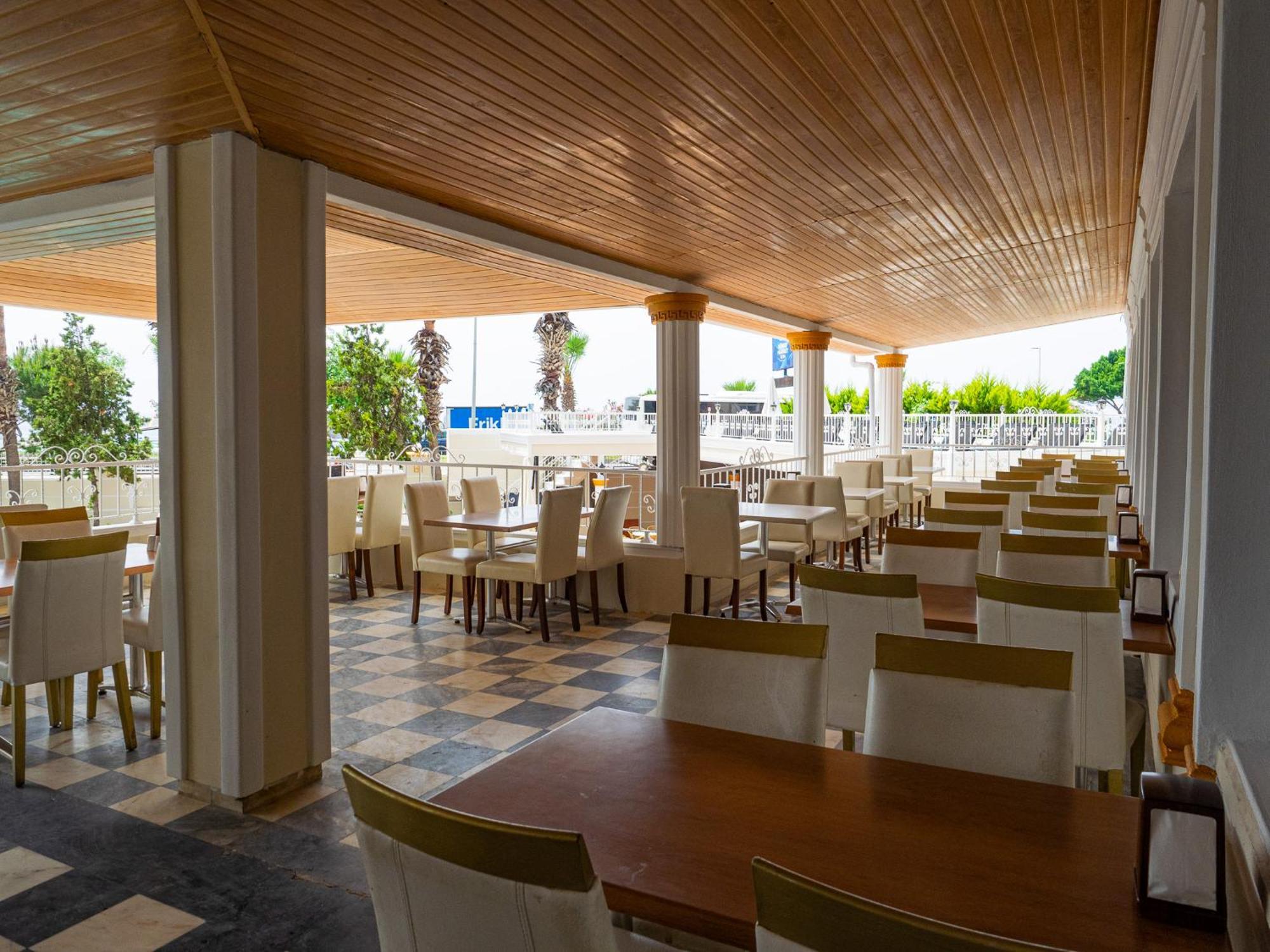 Sun Fire Beach Hotel Аланя Екстериор снимка