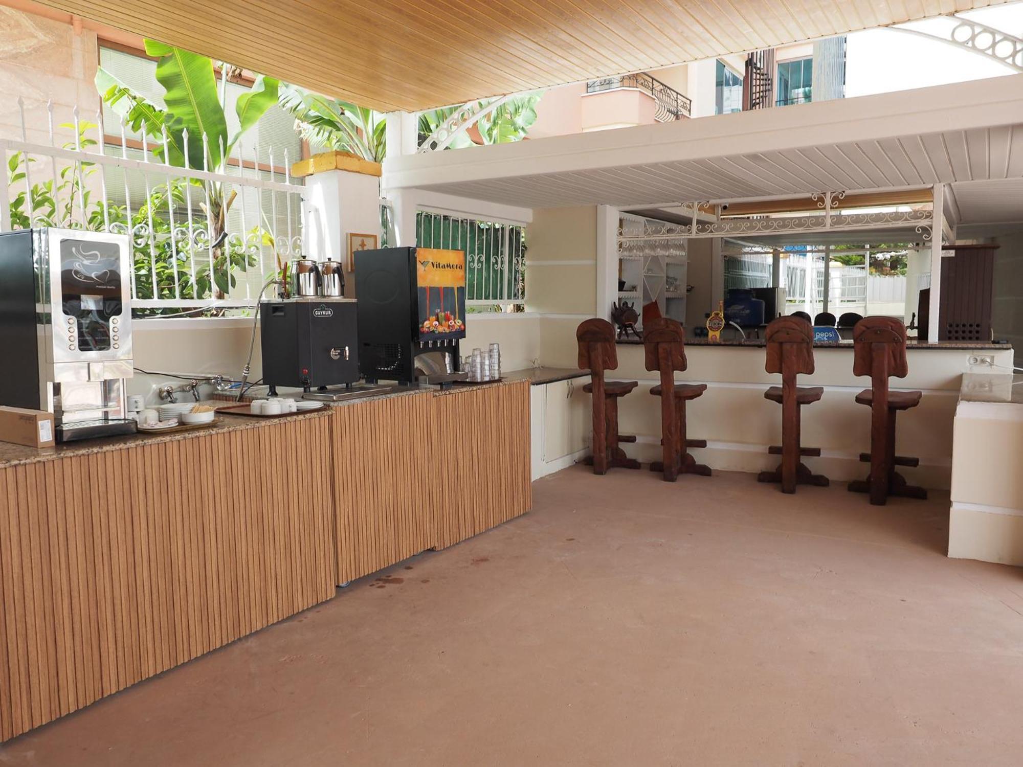 Sun Fire Beach Hotel Аланя Екстериор снимка