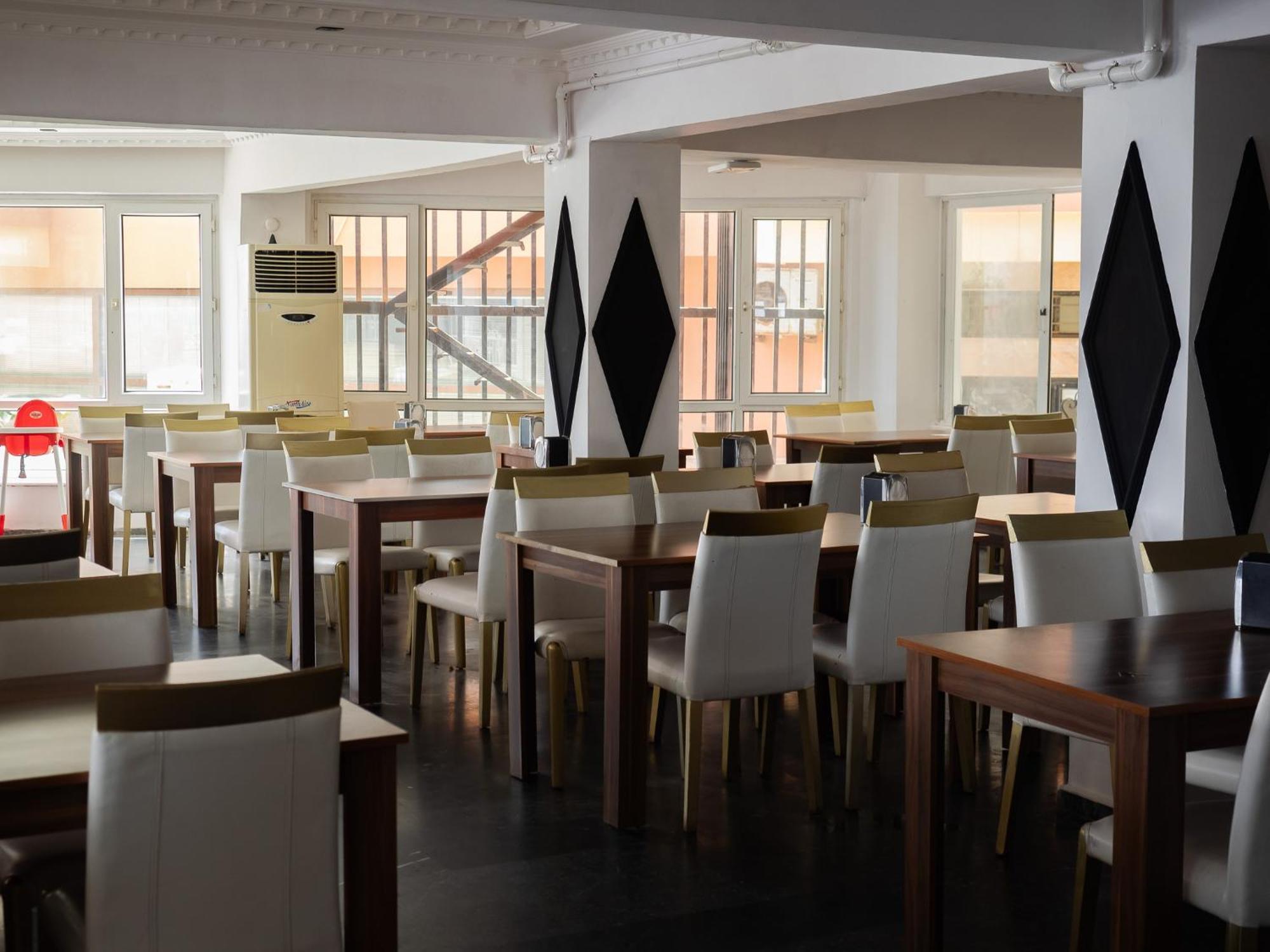 Sun Fire Beach Hotel Аланя Екстериор снимка