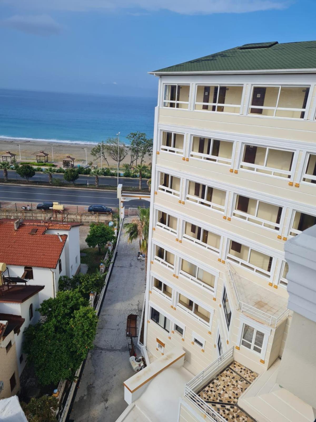 Sun Fire Beach Hotel Аланя Екстериор снимка